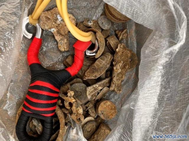 四名“摸金校尉”在合肥就逮 盗掘古名胜被握